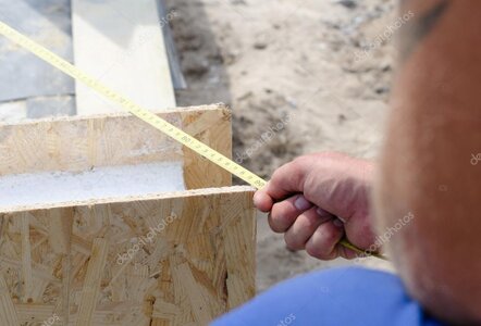 Polyurethane coldroom panels with cam-lock joints